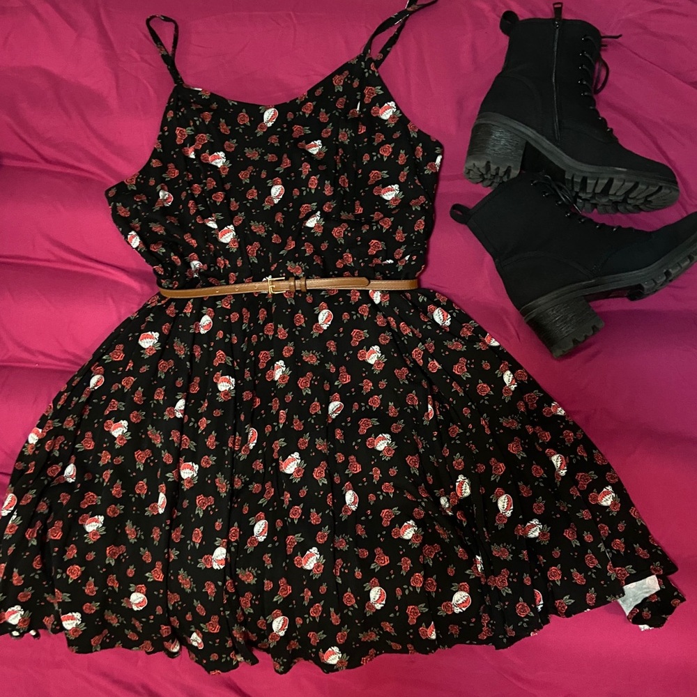 Beautiful black dress with roses